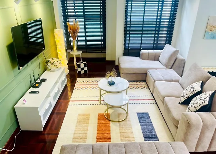 Private Pool Sukhumvit 26 Near Bts Phrom Phong And Emsphere Villa *