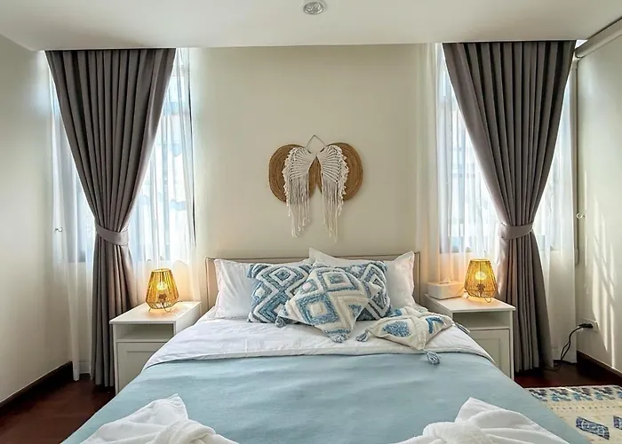 Villa Private Pool Sukhumvit 26 Near Bts Phrom Phong And Emsphere Bangkok