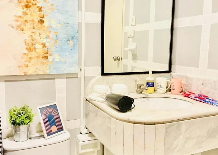 Private Pool Sukhumvit 26 Near Bts Phrom Phong And Emsphere