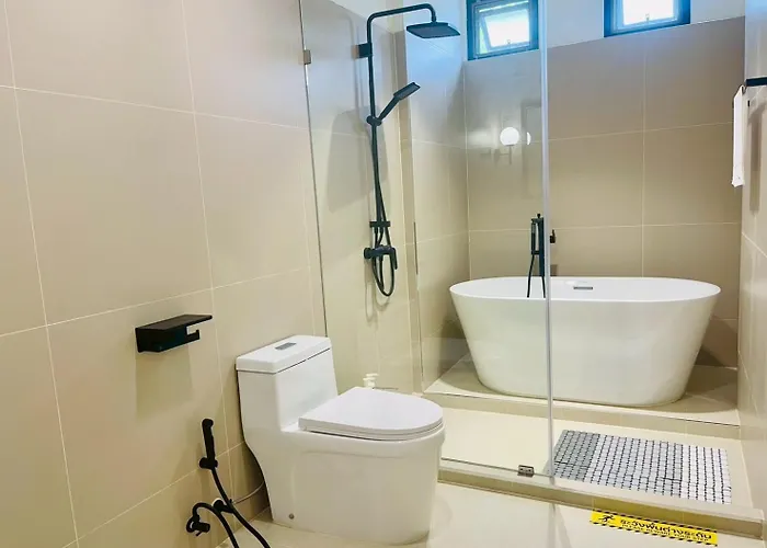 Villa Private Pool Sukhumvit 26 Near Bts Phrom Phong And Emsphere Bangkok