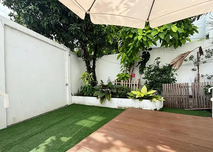 ヴィラ Private Pool Sukhumvit 26 Near Bts Phrom Phong And Emsphere *