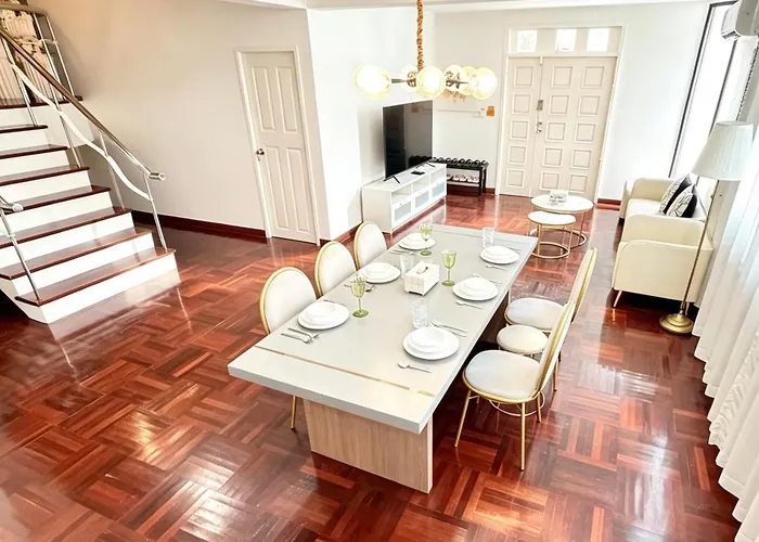 ヴィラ Private Pool Sukhumvit 26 Near Bts Phrom Phong And Emsphere バンコク都