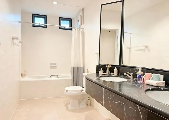 Private Pool Sukhumvit 26 Near Bts Phrom Phong And Emsphere ヴィラ *